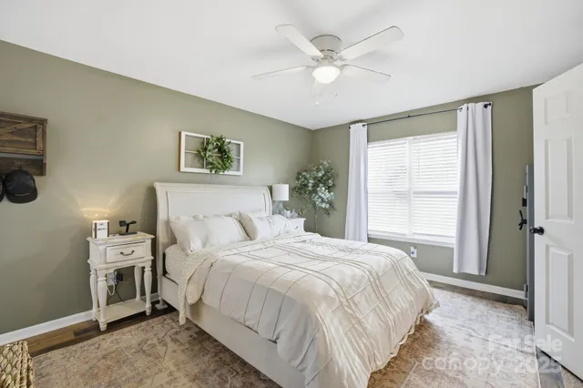 $379,900 | 122 Valley Glen Drive, Troutman, NC 28166