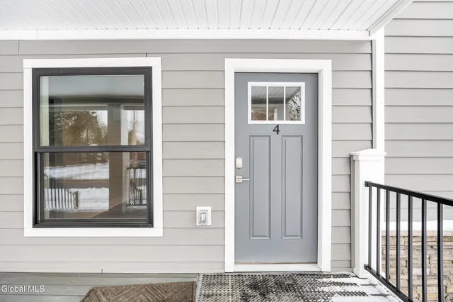 $2,875 | 103 East High Street, Unit 4, Ballston Spa, NY 12020