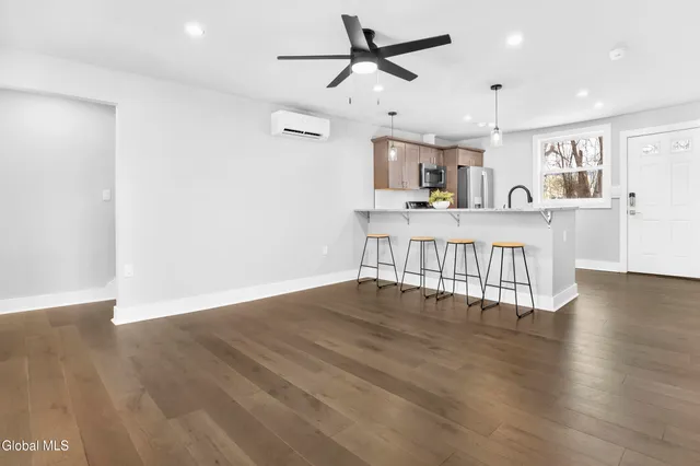 $2,875 | 103 East High Street, Unit 4, Ballston Spa, NY 12020