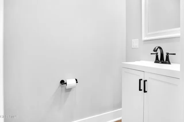 $2,875 | 103 East High Street, Unit 4, Ballston Spa, NY 12020