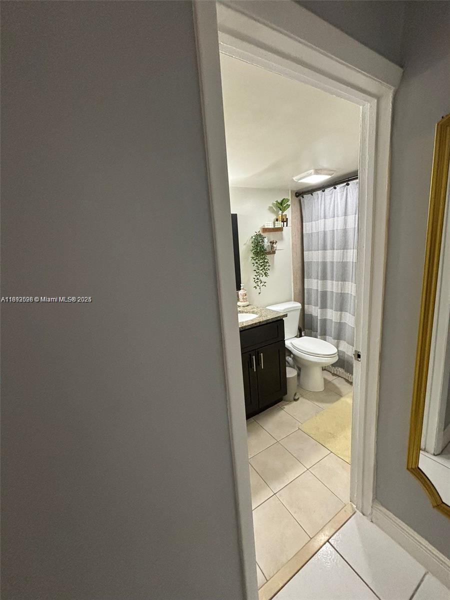 7208 Fairway Drive, Unit I17 Miami Lakes, FL 33014 - Photo 11 of 13