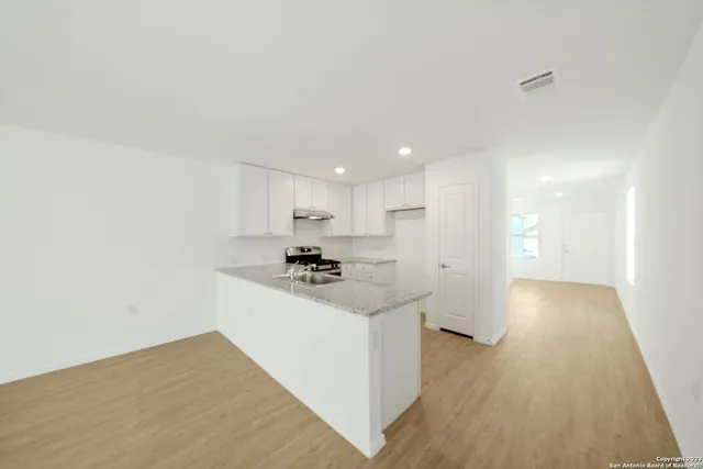 $1,600 | 10266 Asta Trail, San Antonio, TX 78224