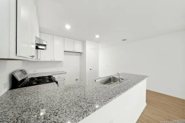 $1,600 | 10266 Asta Trail, San Antonio, TX 78224