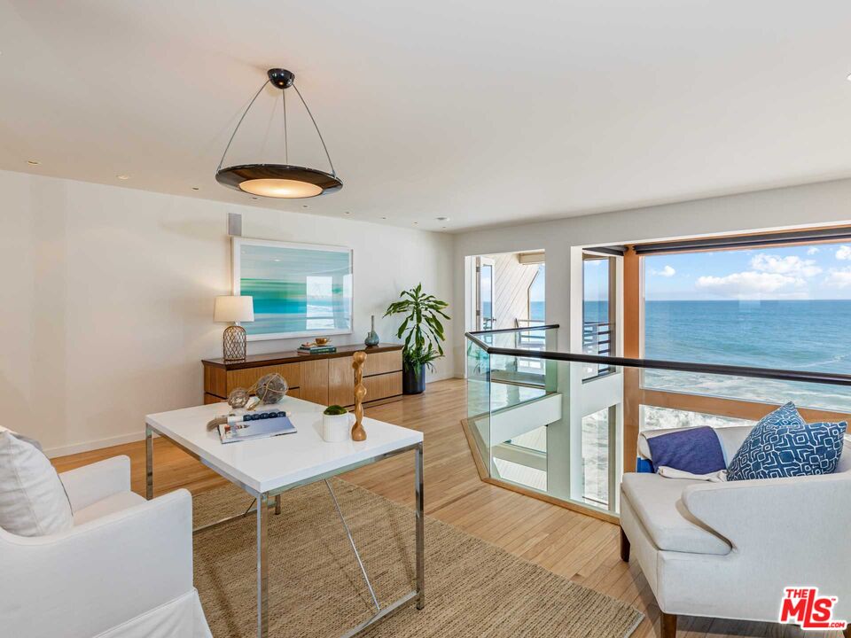 20946 Pacific Coast Highway Malibu, CA 90265 - Photo 6 of 22