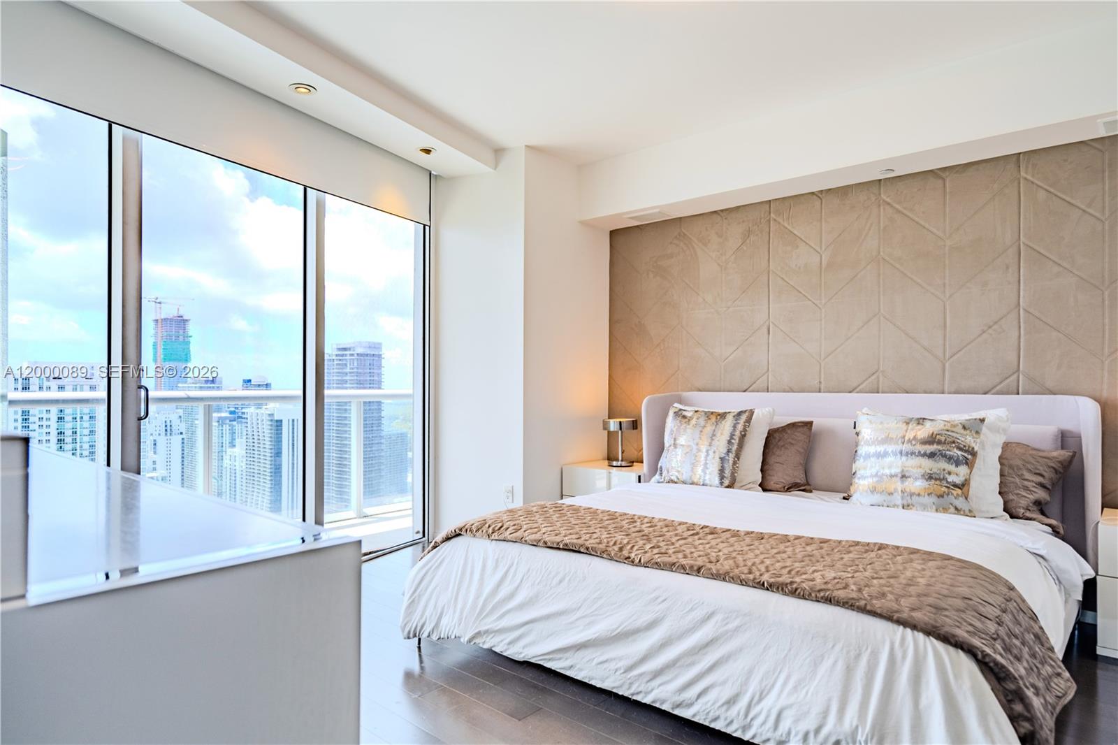 495 Brickell Avenue, Unit PH5703 Miami, FL 33131 - Photo 11 of 52 Master Bedroom with access to balcony