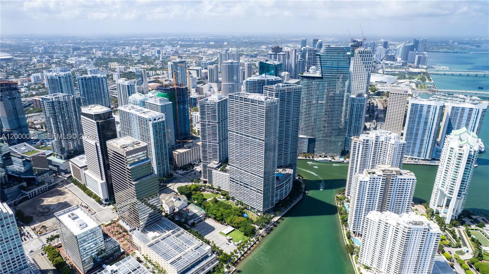 495 Brickell Avenue, Unit PH5703 Miami, FL 33131 - Photo 45 of 52