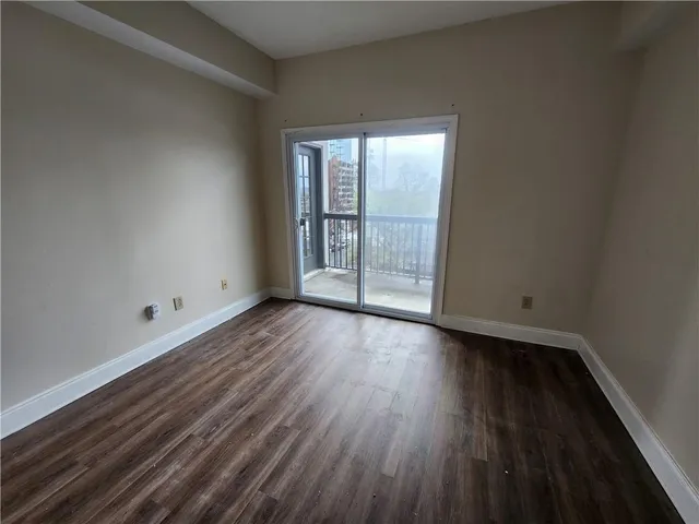 $1,995 | 1074 Peachtree Walk Northeast, Unit B522, Atlanta, GA 30309