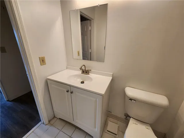 $1,995 | 1074 Peachtree Walk Northeast, Unit B522, Atlanta, GA 30309