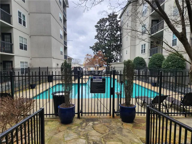 $1,995 | 1074 Peachtree Walk Northeast, Unit B522, Atlanta, GA 30309