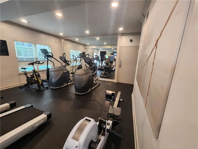 $1,995 | 1074 Peachtree Walk Northeast, Unit B522, Atlanta, GA 30309