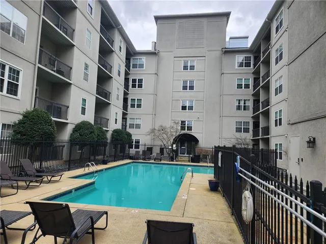 $1,995 | 1074 Peachtree Walk Northeast, Unit B522, Atlanta, GA 30309