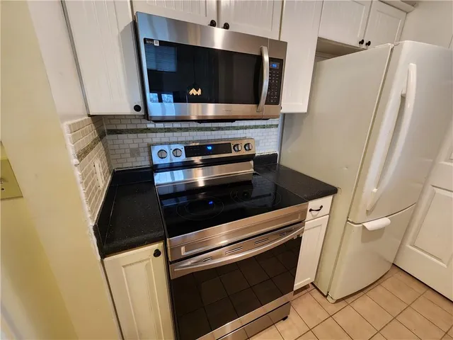 $1,995 | 1074 Peachtree Walk Northeast, Unit B522, Atlanta, GA 30309