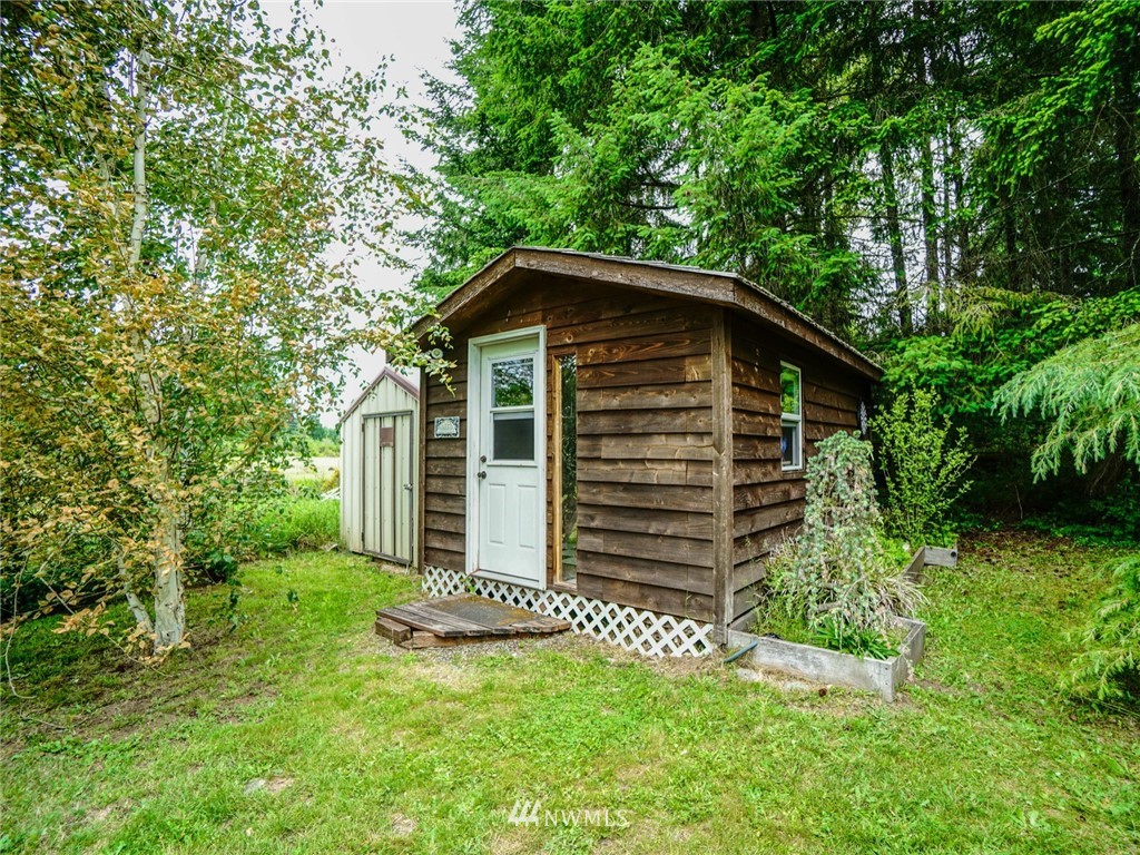 12525 Morris Road Southeast Yelm, WA 98597 - Photo 22 of 25 Gallery Image 22