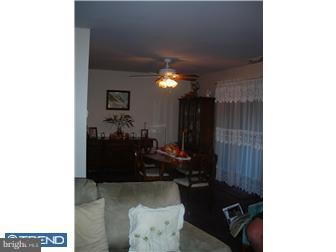 5023 South Convent Lane, Unit J Philadelphia, PA 19114 - Photo 5 of 12 Dining Room