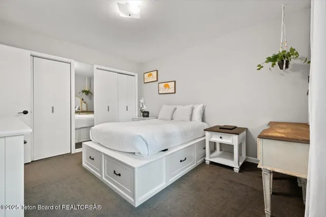 $1,325,000 | 2176 Corner Creek Lane, Unit C, Jackson, WY 83001