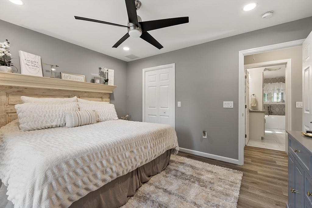 22 Apthorp Street Worcester, MA 01606 - Photo 17 of 32