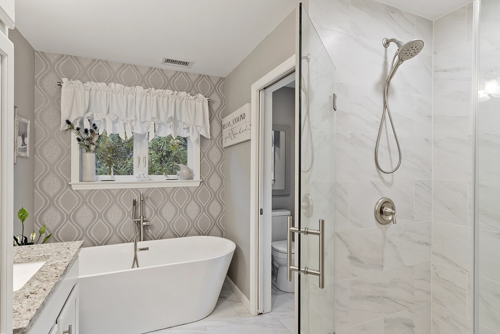 22 Apthorp Street Worcester, MA 01606 - Photo 25 of 32