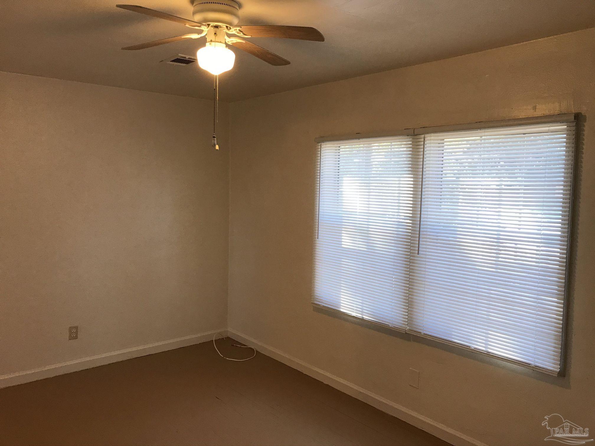 10 Ruberia Avenue Pensacola, FL 32507 - Photo 4 of 18 Gallery Image 4