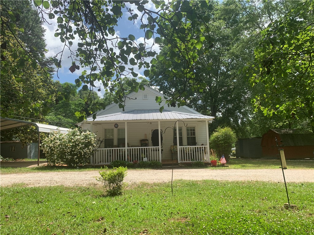 561 Friendship Road Seneca, SC 29678 - Photo 4 of 12 Gallery Image 4