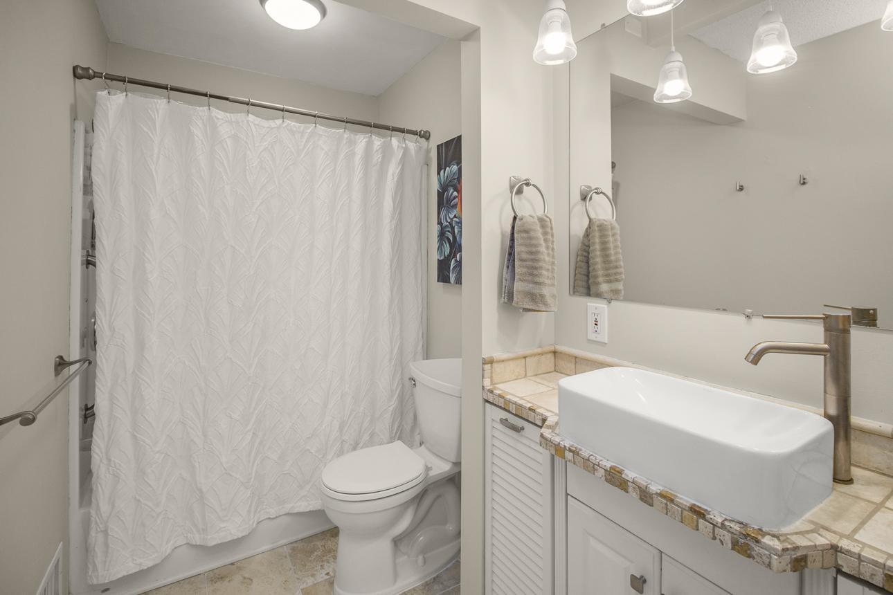 6400 Eden Prairie Road Eden Prairie, MN 55346 - Photo 21 of 38 Gallery Image 21