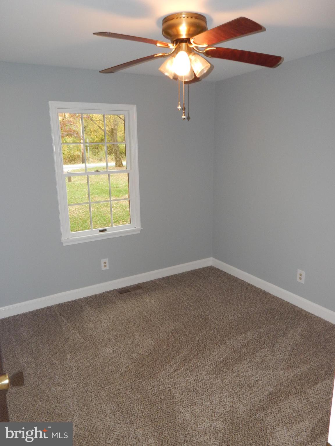 5525 Summit Point Road Charles Town, WV 25414 - Photo 22 of 41 BEDROOM #2 HAS EN SUITE BATH