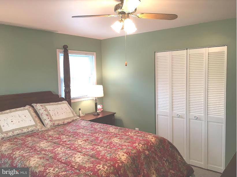 6301 Gormley Place Springfield, VA 22152 - Photo 11 of 21 Bedroom (Master)