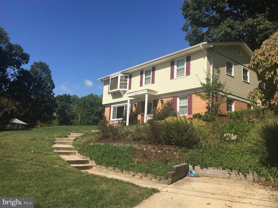 6301 Gormley Place Springfield, VA 22152 - Photo 21 of 21 Off Street Parking