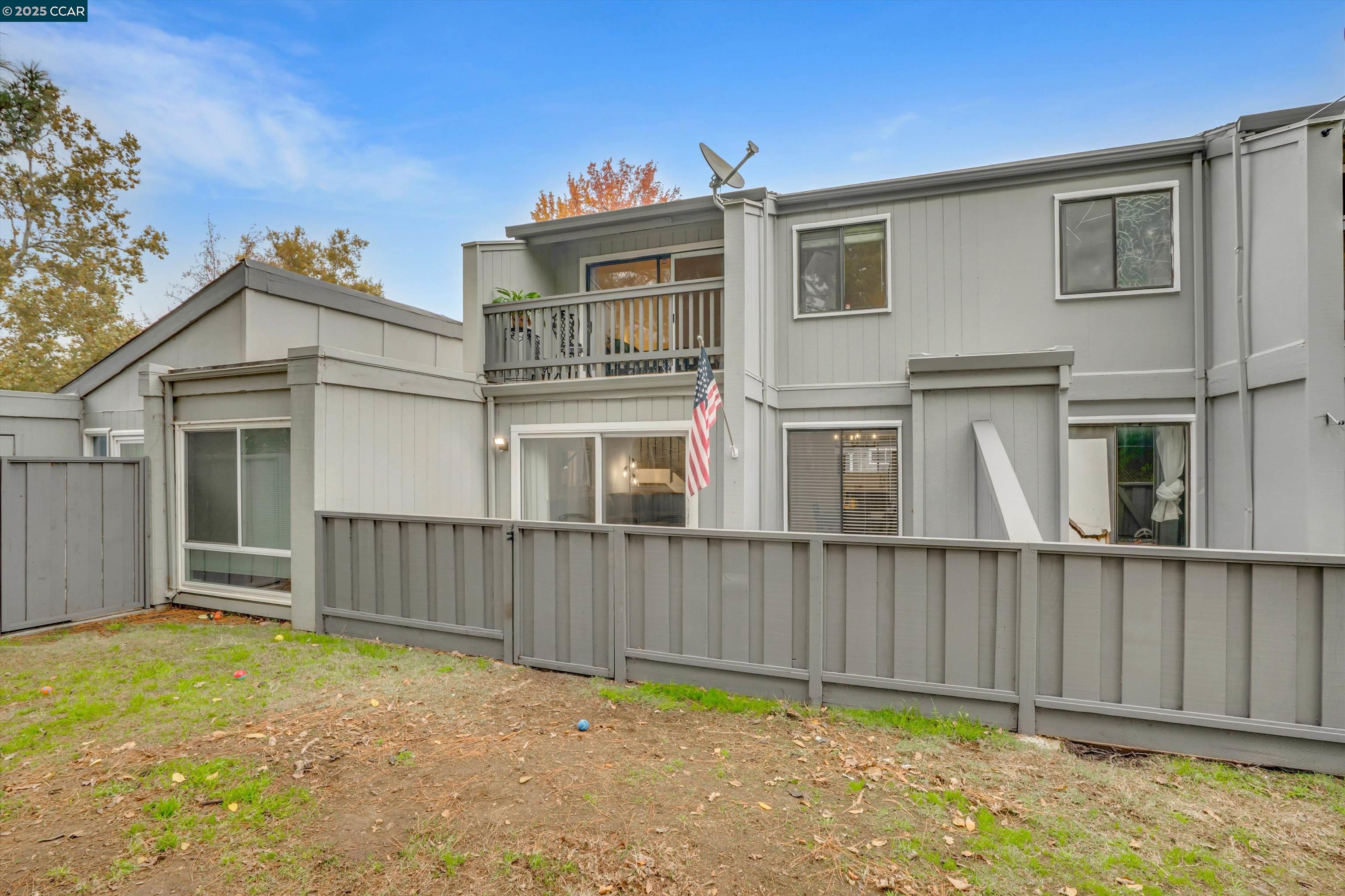 1120 Kenwal Road, Unit C Concord, CA 94521 - Photo 29 of 35