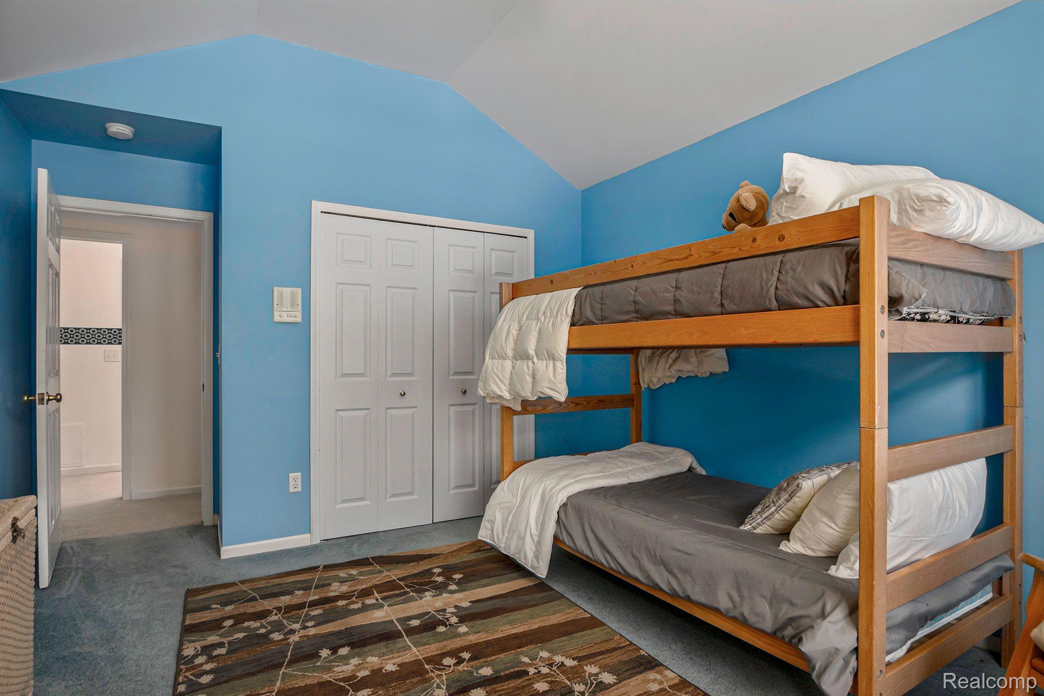 32463 Shady Ridge Drive Farmington, MI 48336 - Photo 25 of 42 Gallery Image 25