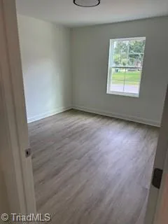 $1,250 | 139 Nelson Street, Unit 204, Kernersville, NC 27284