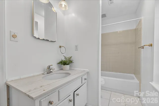 $429,599 | 10917 Blue Heron Drive, Charlotte, NC 28226