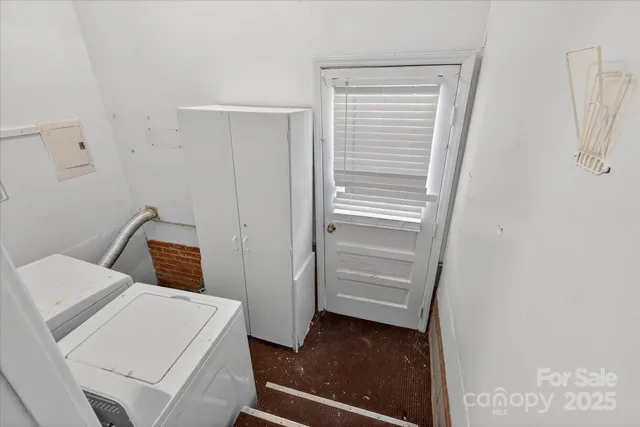 $474,999 | 10917 Blue Heron Drive, Charlotte, NC 28226