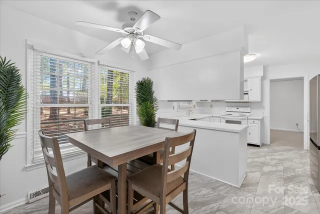 $474,999 | 10917 Blue Heron Drive, Charlotte, NC 28226