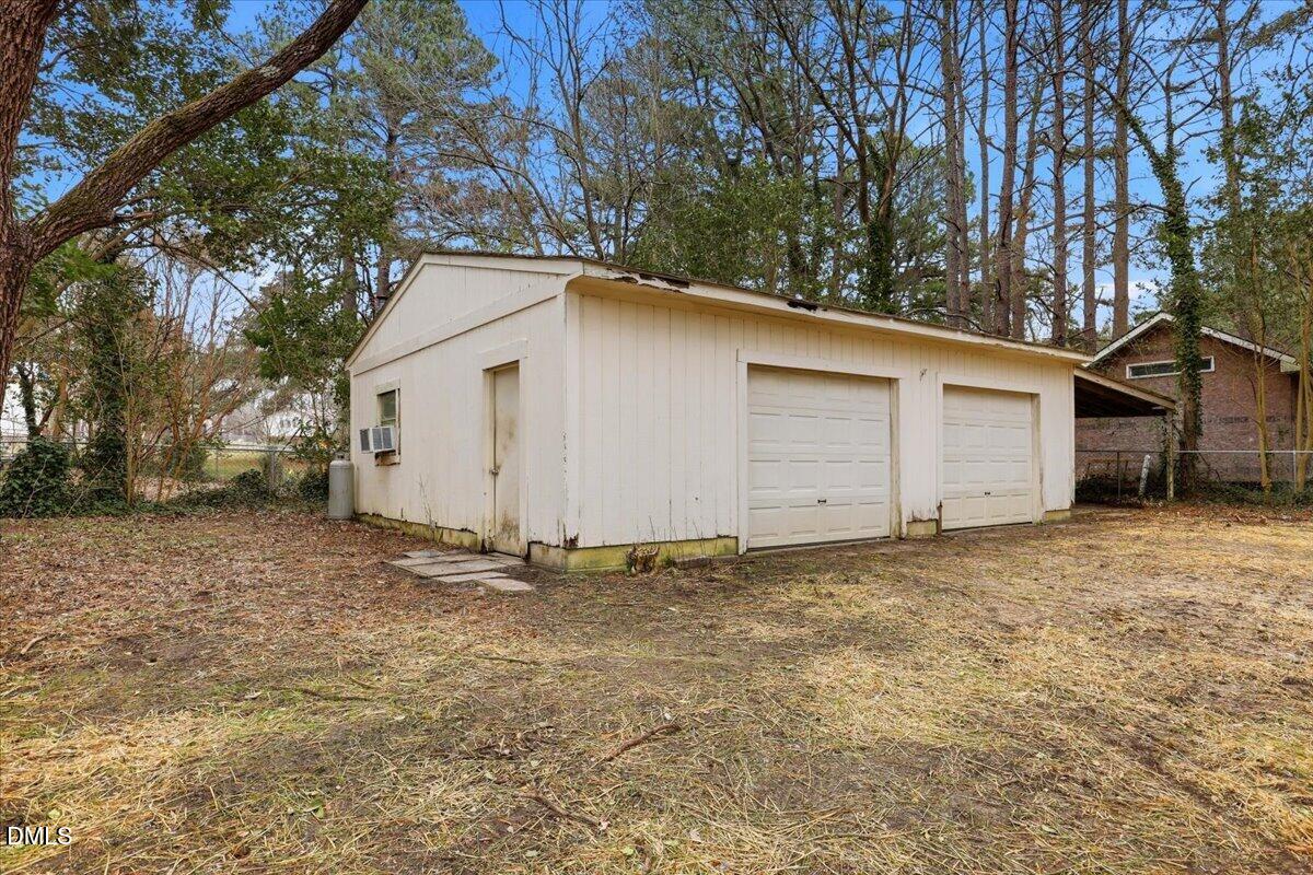 5016 Kyle Drive Raleigh, NC 27616 - Photo 34 of 40