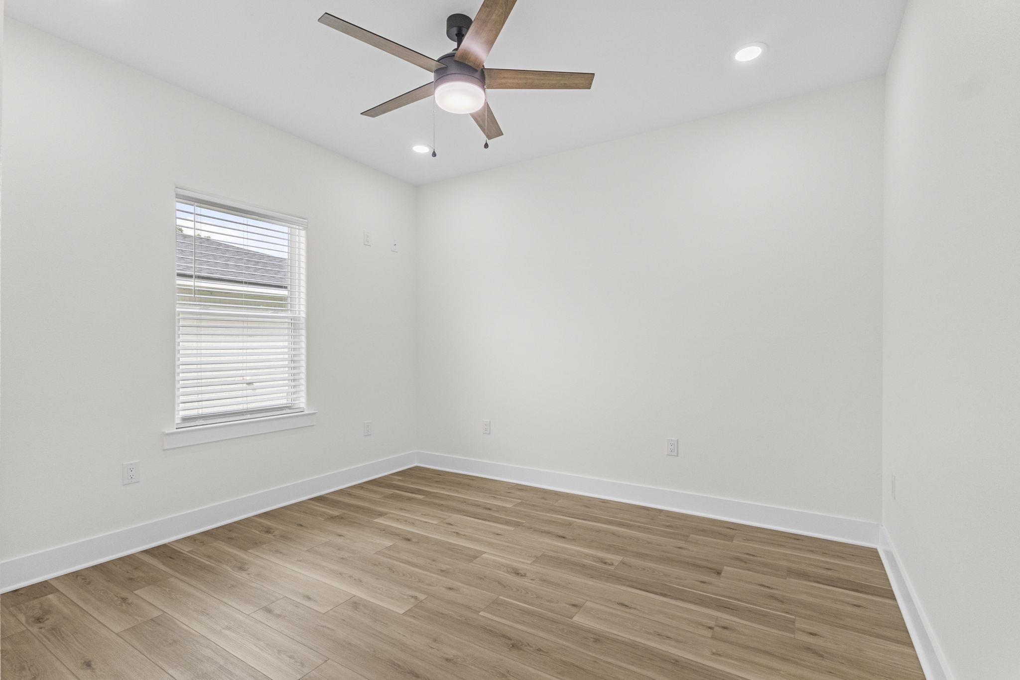 7111 32nd Street Groves, TX 77619 - Photo 23 of 28