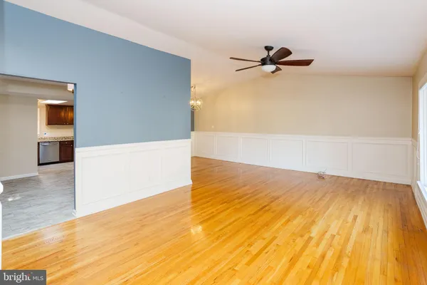 $3,850 | 8901 Beauchamp Drive, Alexandria, VA 22309