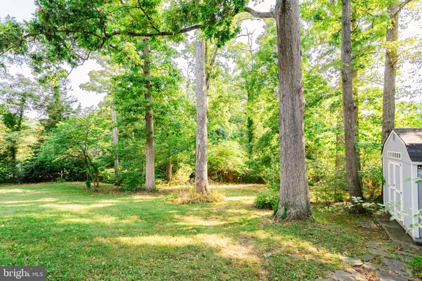 $3,850 | 8901 Beauchamp Drive, Alexandria, VA 22309