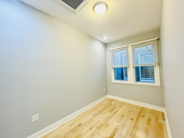 301 North Street, Unit 5 Boston, MA 02113 - Photo 10 of 18 a view of a room with a window