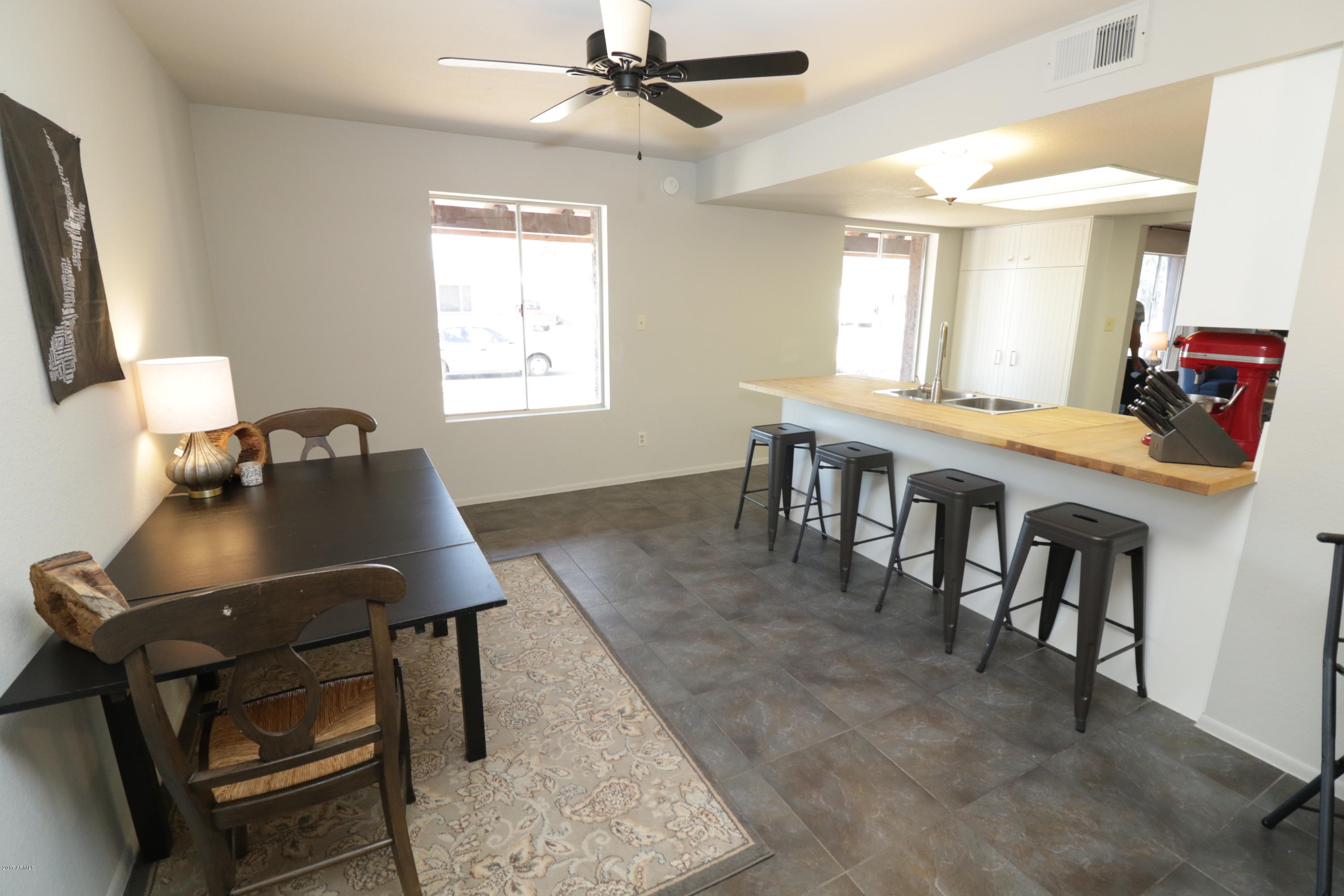 1508 West Escuda Road Phoenix, AZ 85027 - Photo 5 of 20 AX5A3838