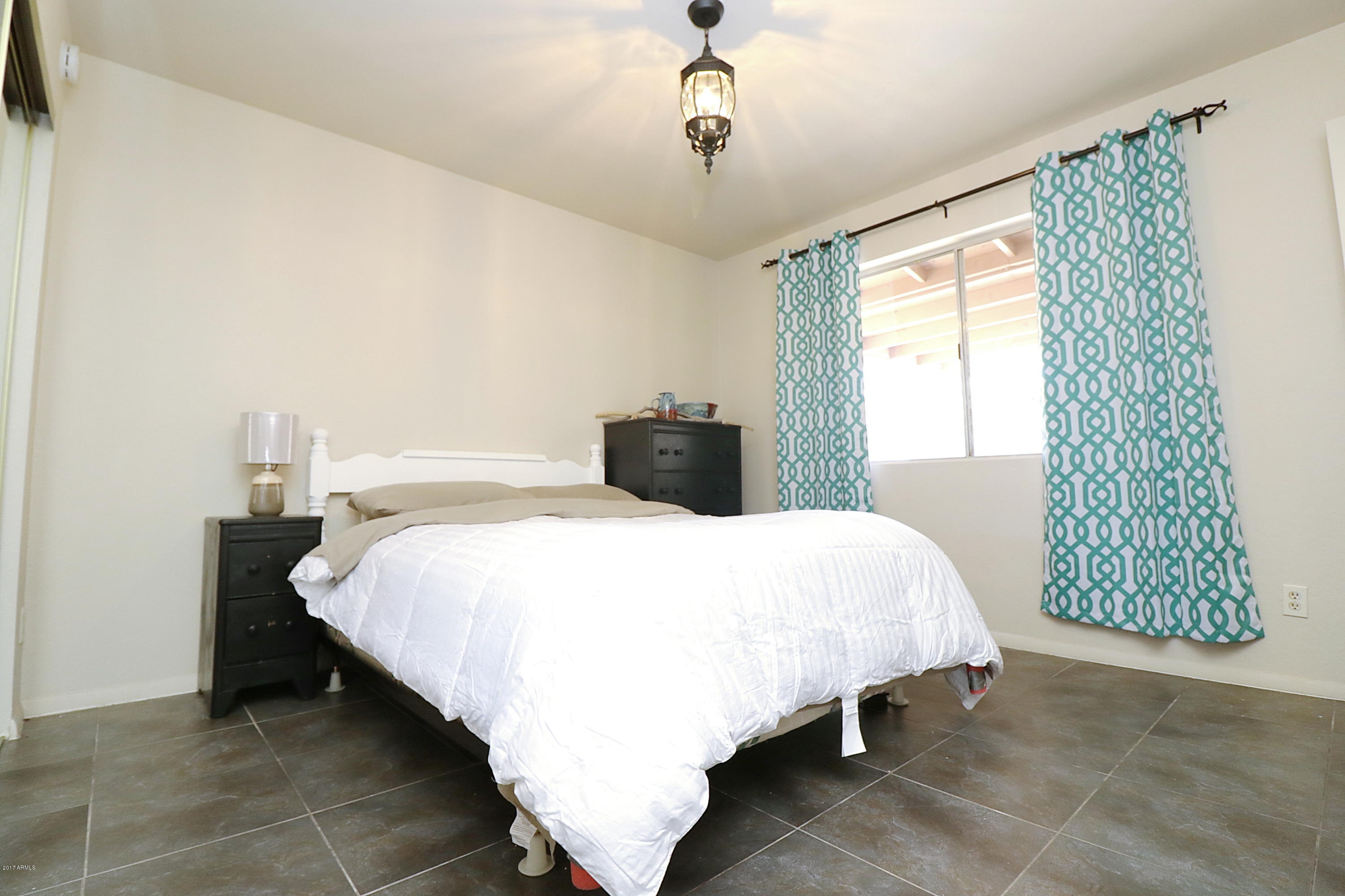 1508 West Escuda Road Phoenix, AZ 85027 - Photo 8 of 20 AX5A3876
