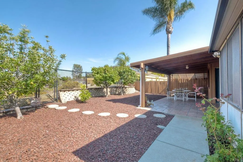 1366 Panorama Ridge Road Oceanside, CA 92056 - Photo 8 of 27