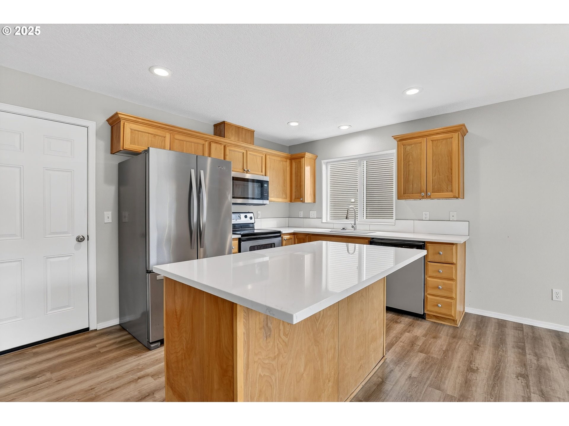 38420 Miller Street Sandy, OR 97055 - Photo 11 of 46