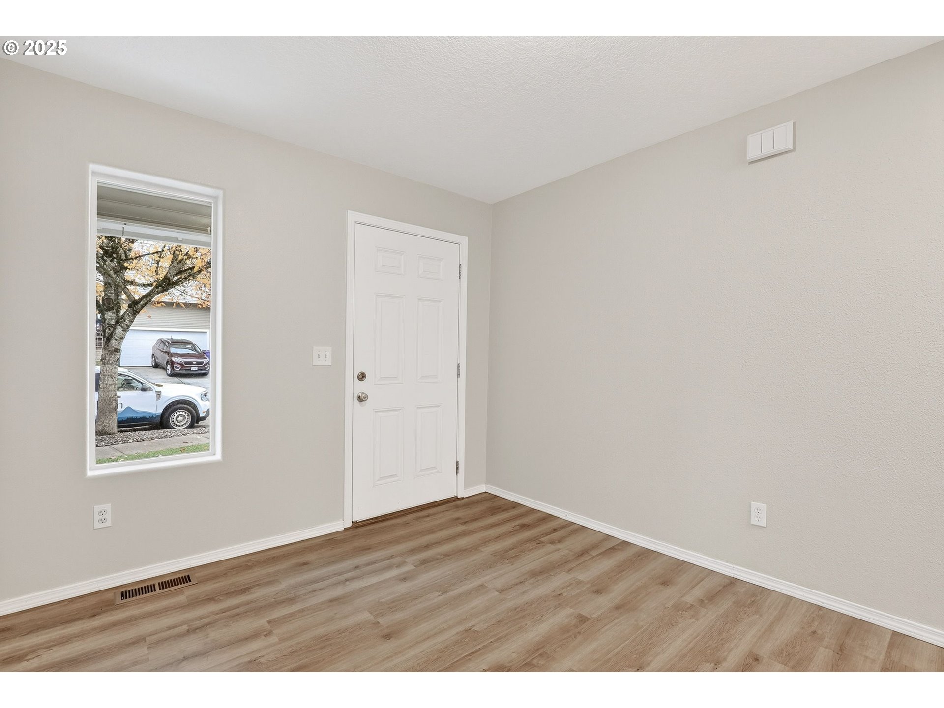 38420 Miller Street Sandy, OR 97055 - Photo 5 of 46