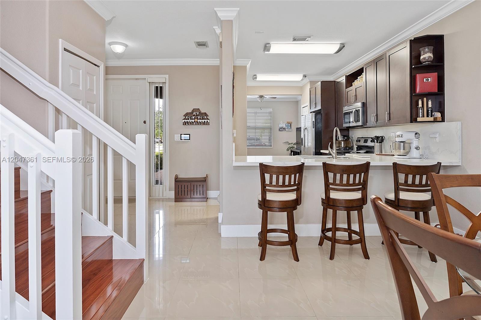 15262 Southwest 91st Lane Miami, FL 33196 - Photo 13 of 48