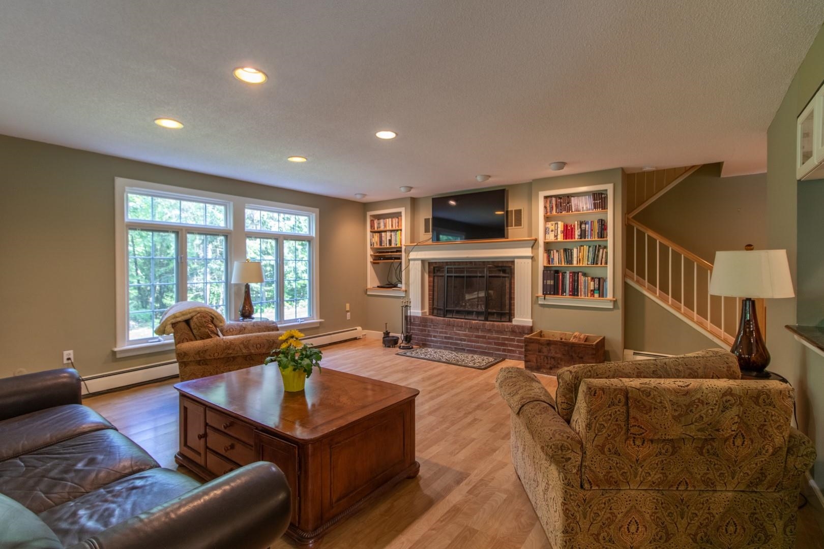 364 East Hill Road Troy, VT 05859 - Photo 11 of 40