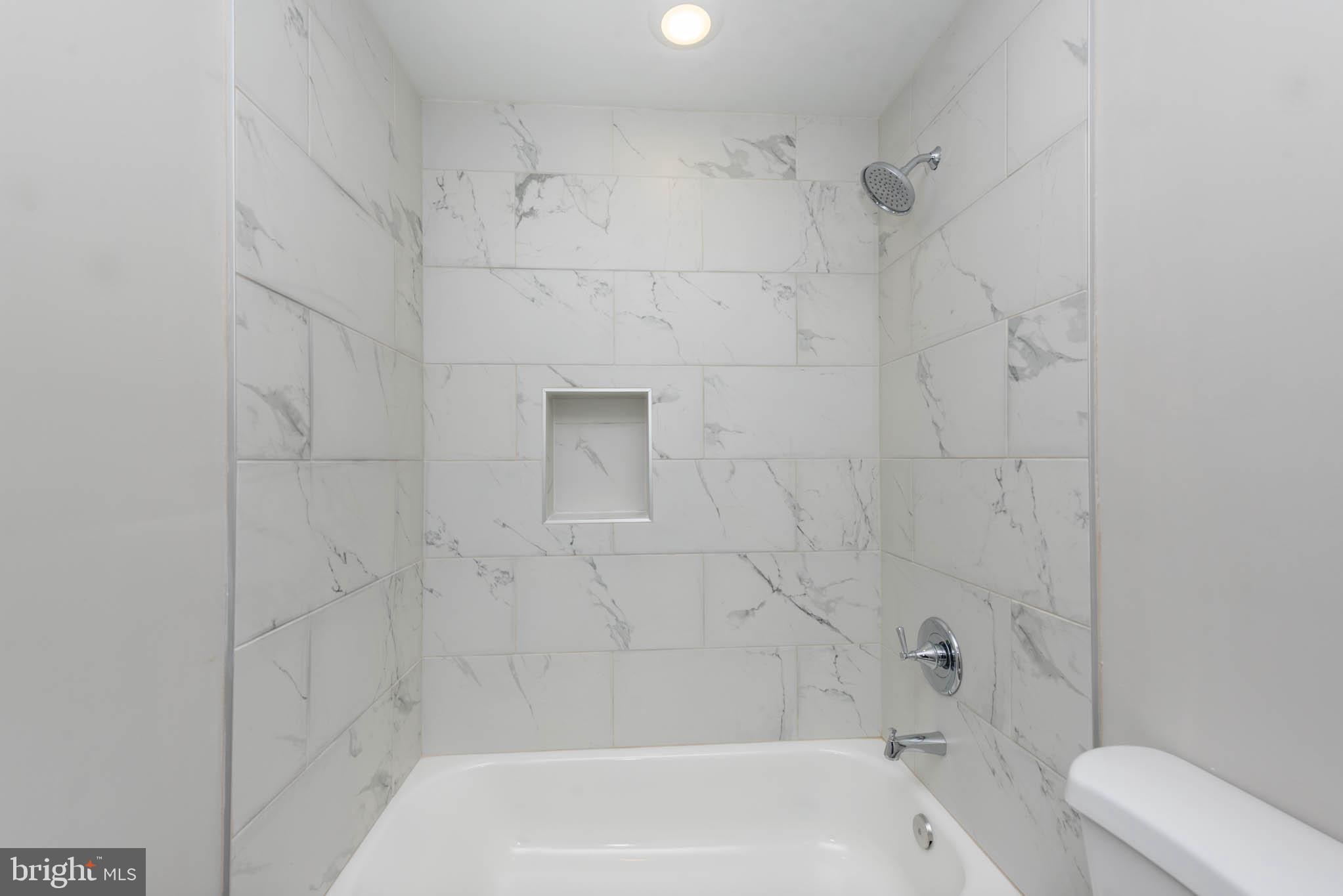 1011 North Mount Street Baltimore, MD 21217 - Photo 11 of 22