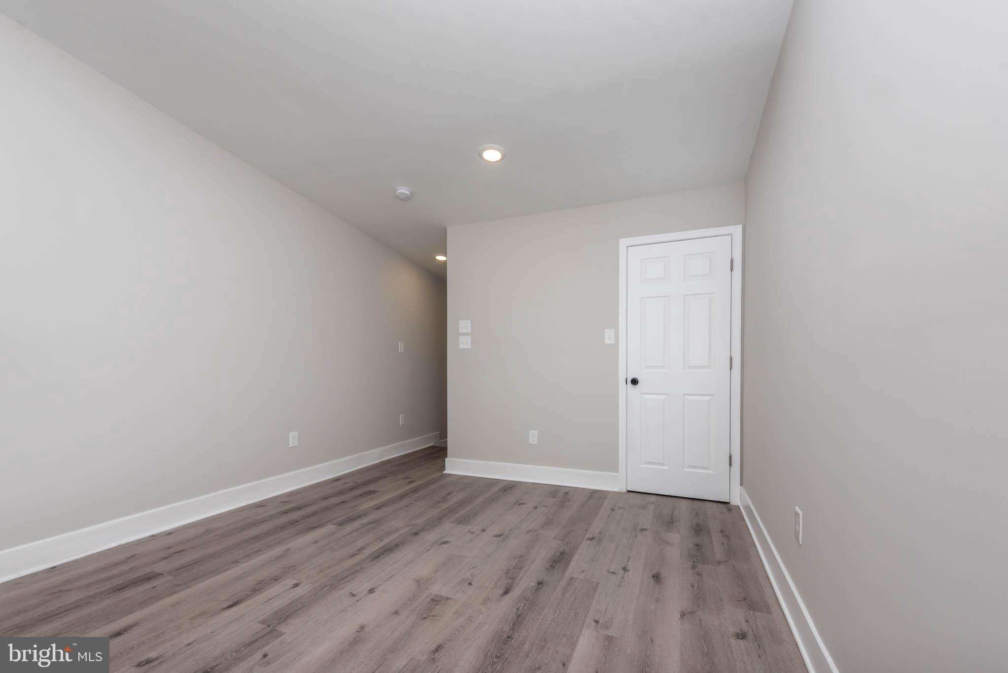 1011 North Mount Street Baltimore, MD 21217 - Photo 15 of 22