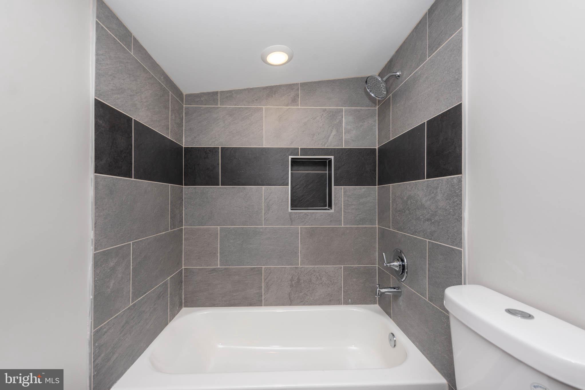 1011 North Mount Street Baltimore, MD 21217 - Photo 17 of 22