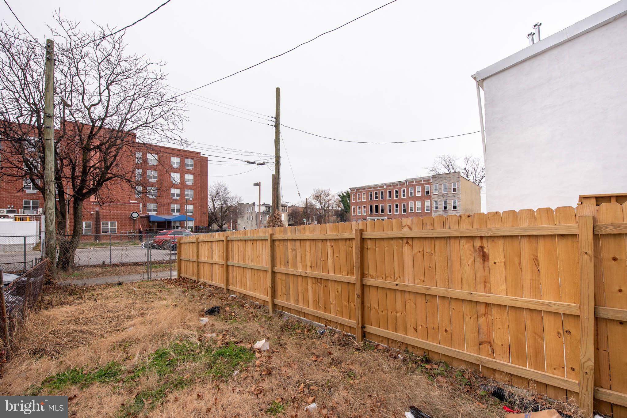 1011 North Mount Street Baltimore, MD 21217 - Photo 21 of 23 a view of a outdoor space