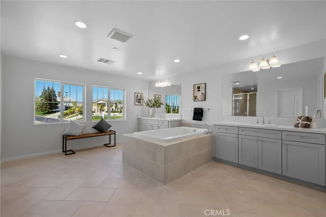 $674,490 | 5613 Levanto Street, Bakersfield, CA 93306